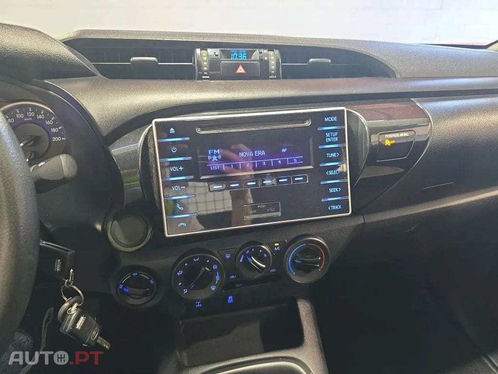 Toyota Hilux 2.4 D-4D 4WD CE CH