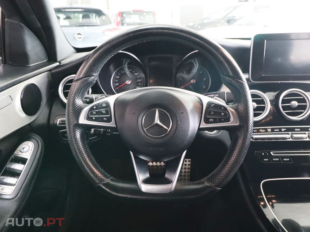 Mercedes-Benz C 220 d 4Matic Station 7G-TRONIC AMG Line
