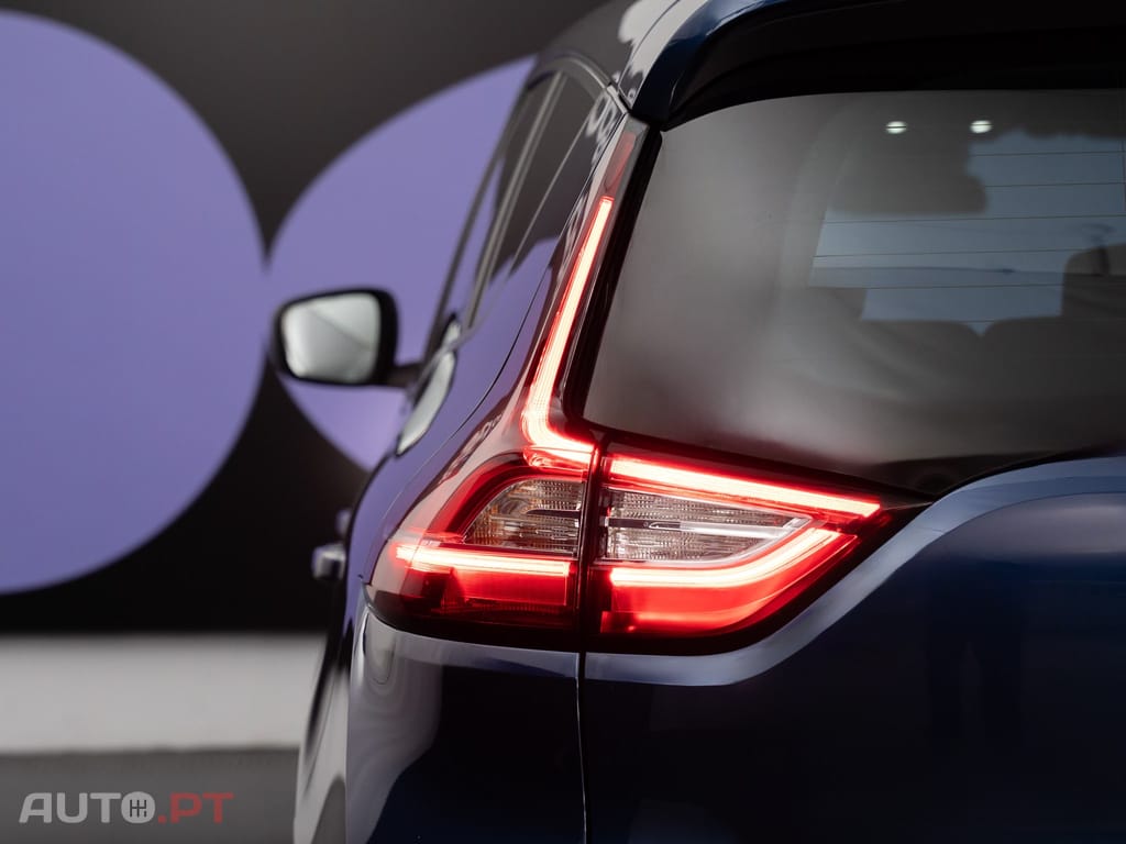 Renault Grand Scénic 1.3 TCe Intens EDC