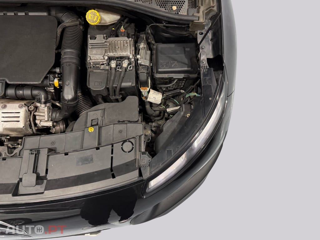 Citroen C4 Cactus 1.2 e-THP Rip Curl