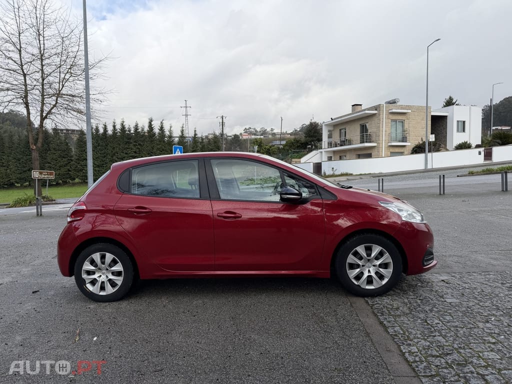 Peugeot 208 1.2 PureTech Active