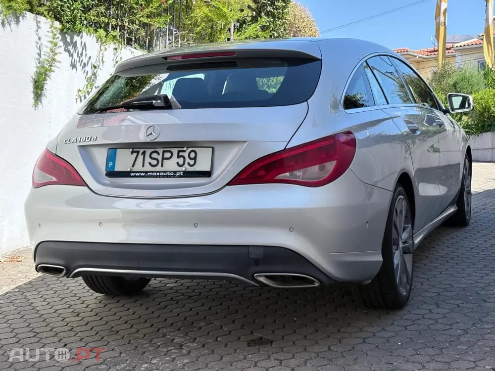 Mercedes-Benz CLA 180 d Shooting Brake Urban Aut.