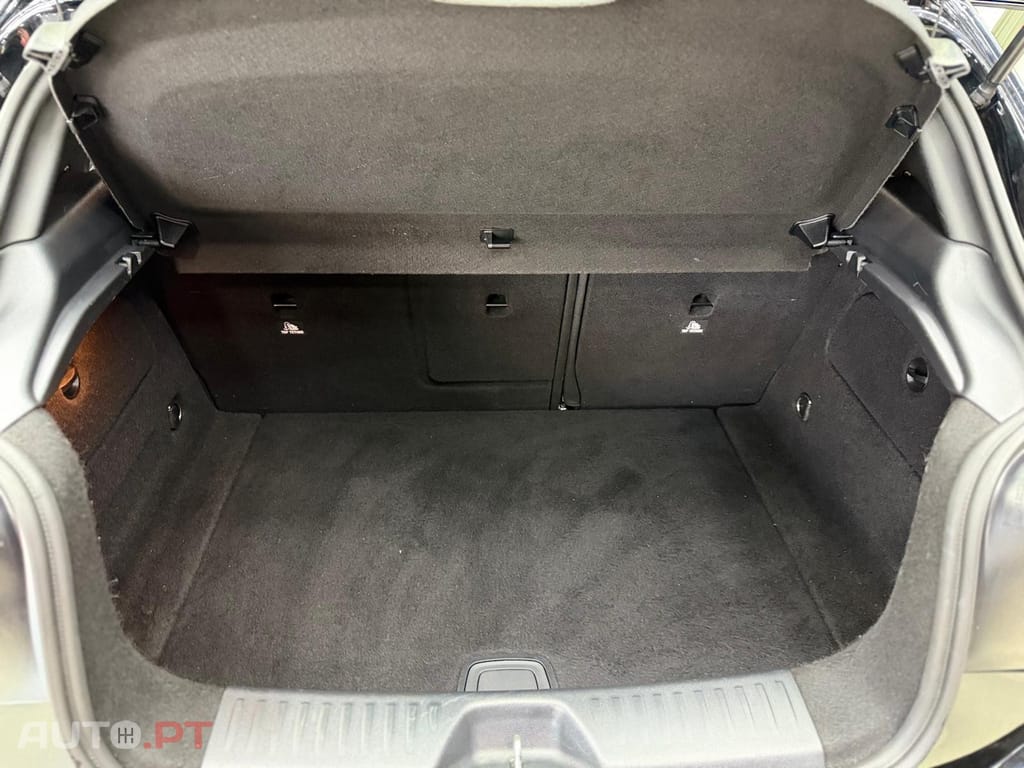 Mercedes-Benz A 180 Dynamic Edition