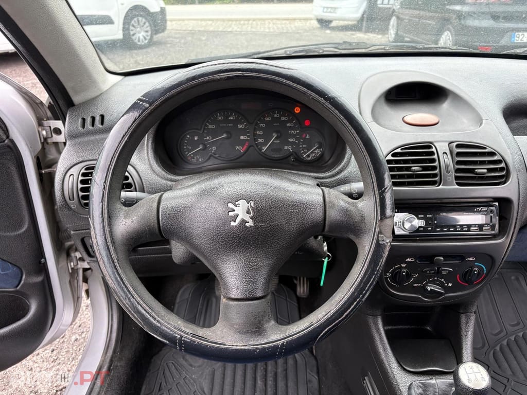 Peugeot 206 1.1 Color Line