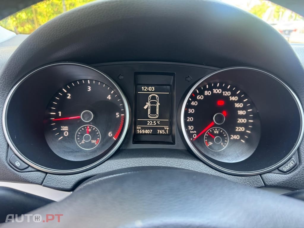 Volkswagen Golf 1.6 TDI SPORT