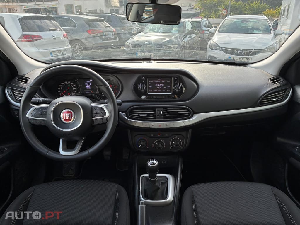 Fiat Tipo 1.3 M-Jet Easy