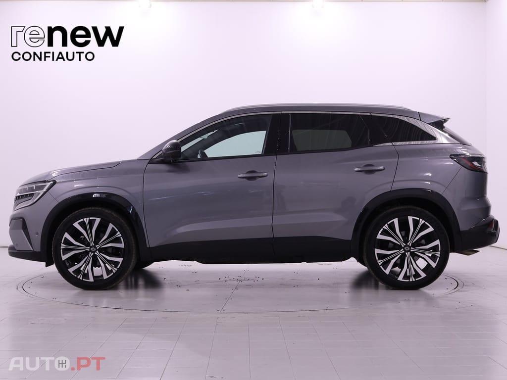 Renault Austral 1.3 Mild Hybrid Iconic Auto