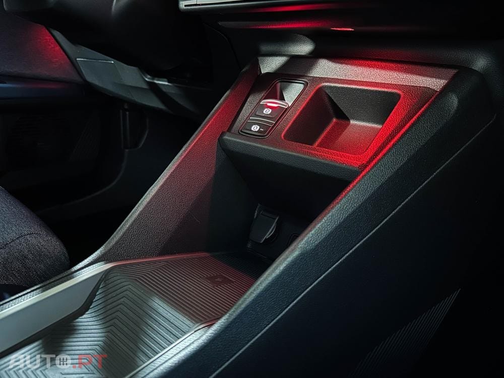 Renault 4 E-Tech 52 kWh Iconic Autonomia Conforto