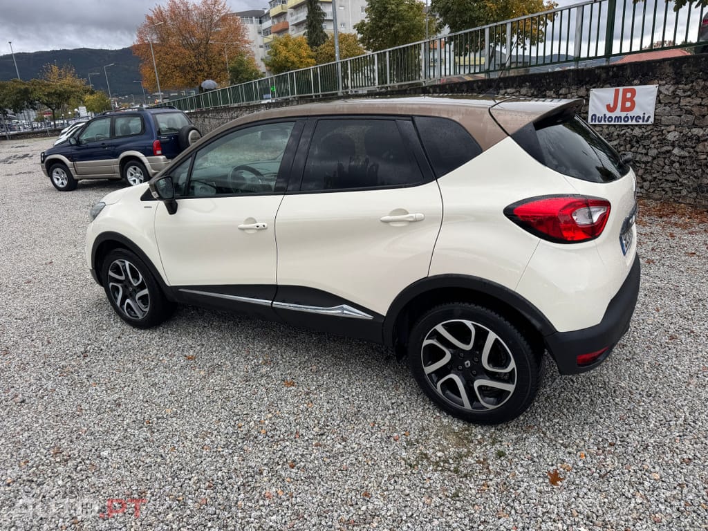 Renault Captur 1.2 TCe Exclusive EDC