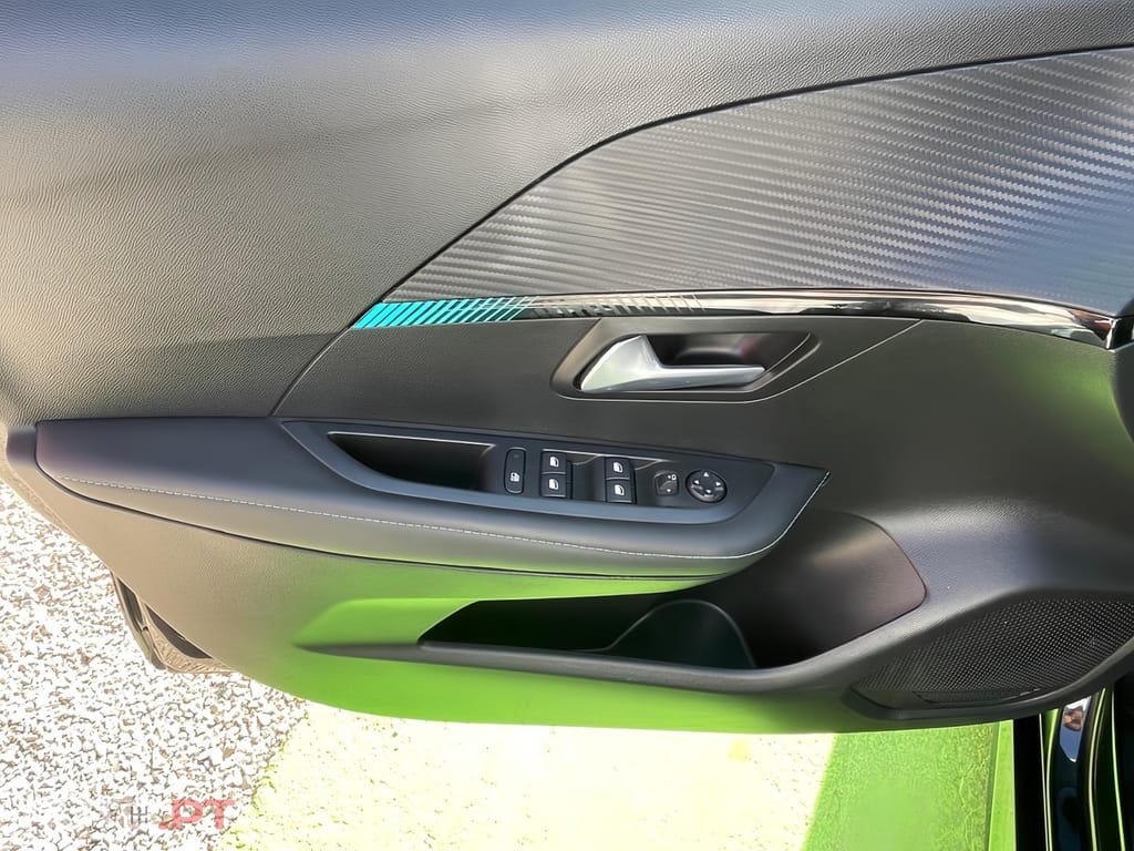 Peugeot E-208 50 kWh Edition
