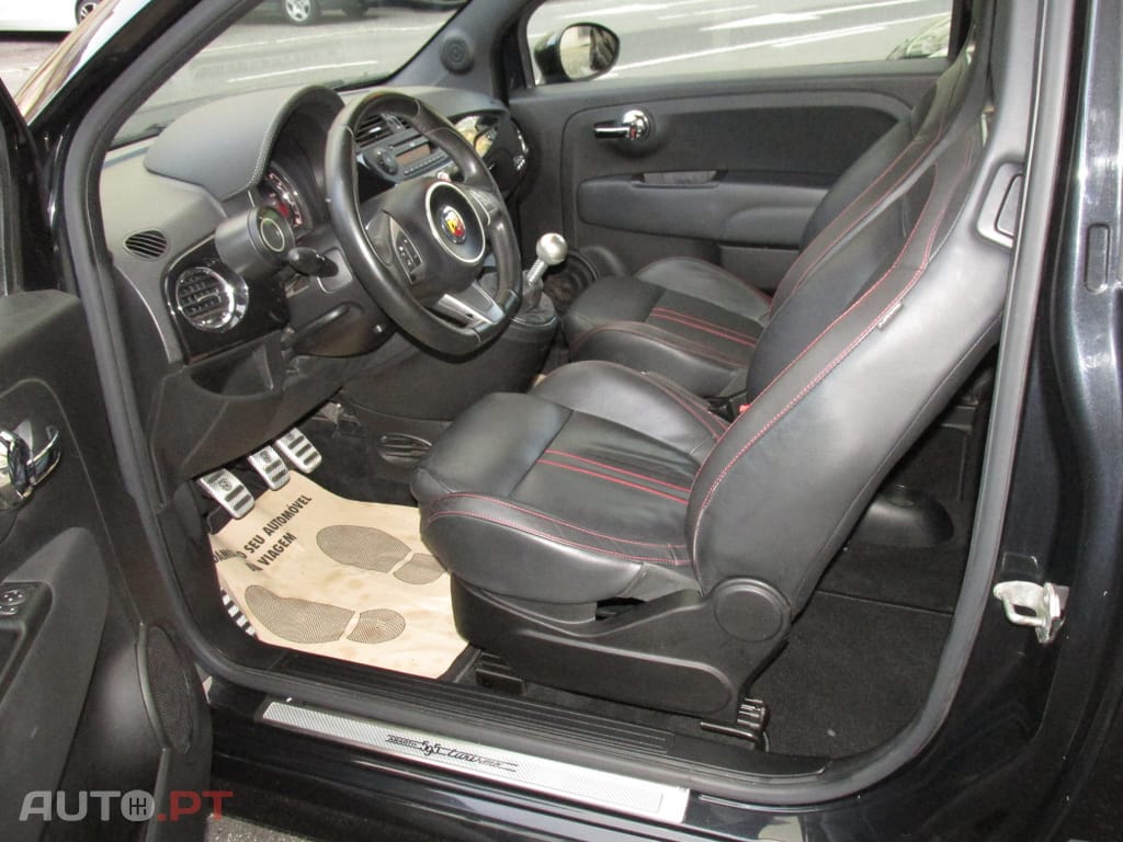 Abarth 595 1.4 T-Jet Turismo