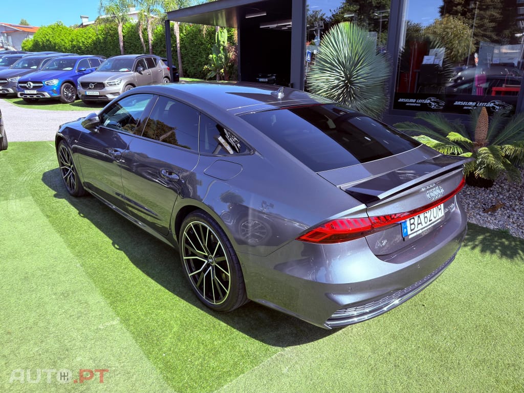 Audi A7 50 TFSIe quattro S tronic — fotografia 13