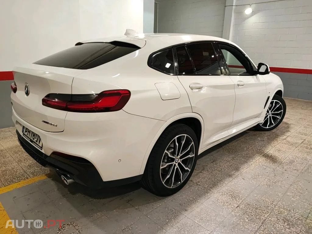 BMW X4 20 d xDrive Auto