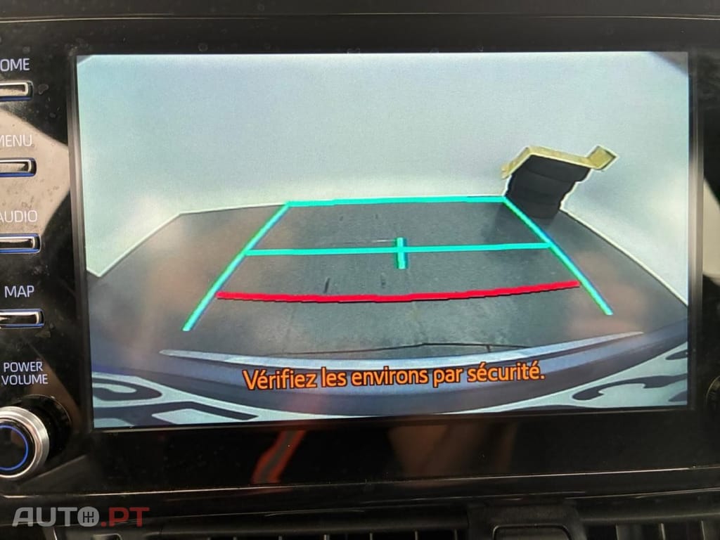 Toyota C-HR 1.8 Hybrid Dynamic Business