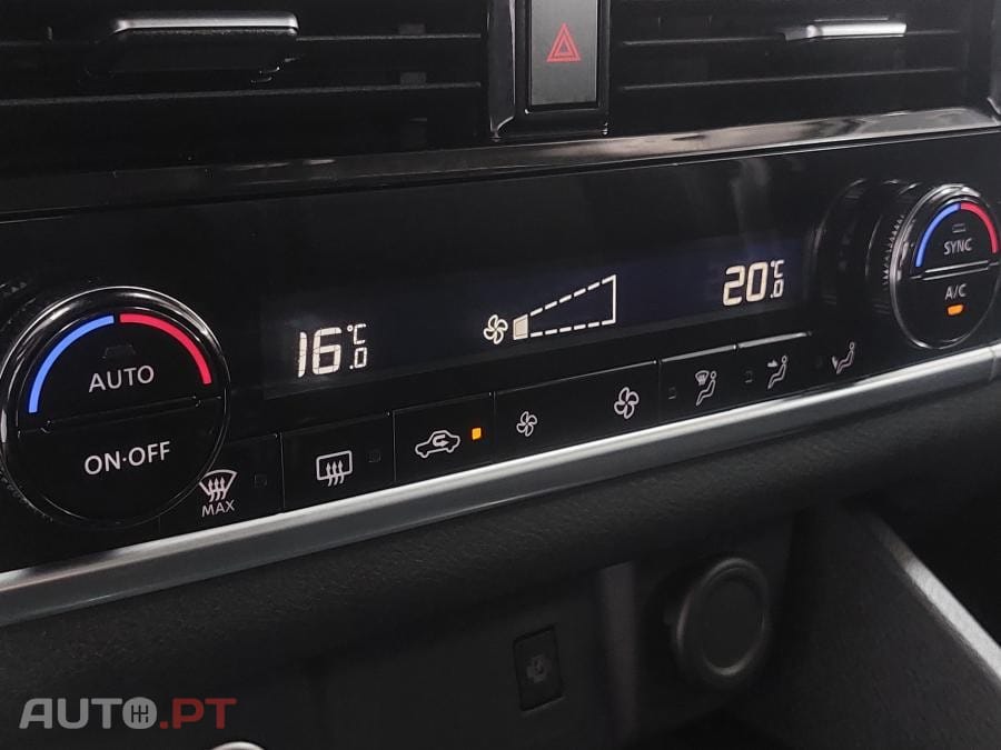 Nissan Qashqai 1.3 DIG-T N-Connecta 