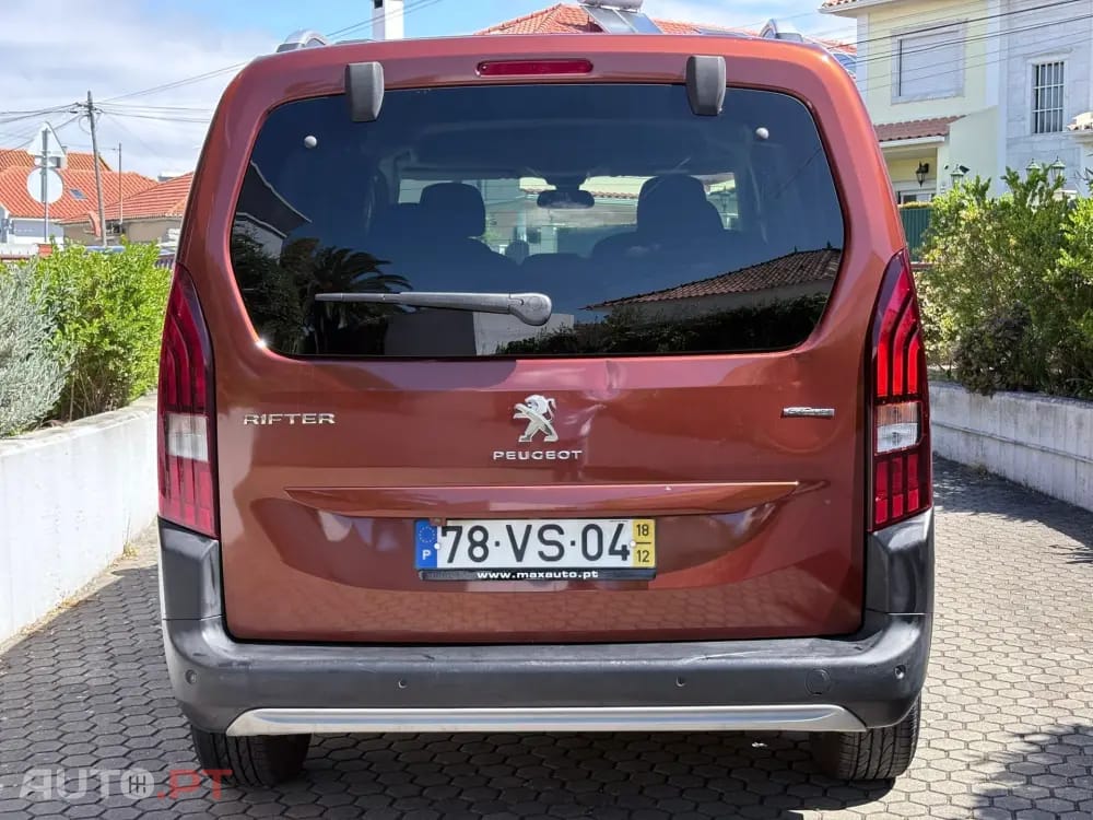 Peugeot Rifter 1.5 BlueHDi Long GT Line EAT8