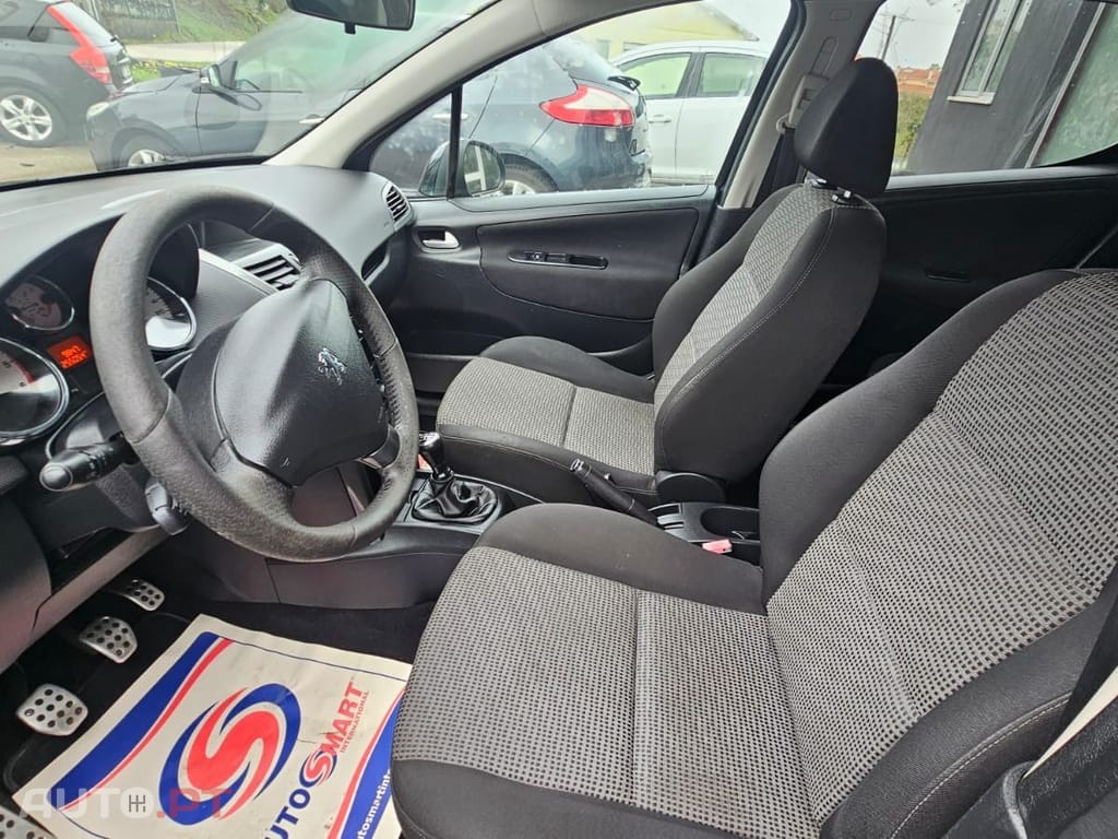 Peugeot 207 1.4 HDi SE Sportium