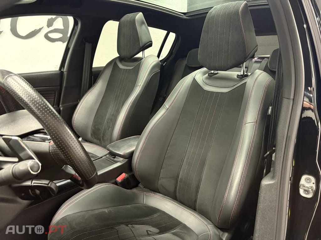 Peugeot 308 PureTech 130 EAT8 GT