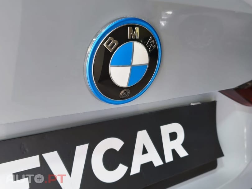 BMW i4 M50