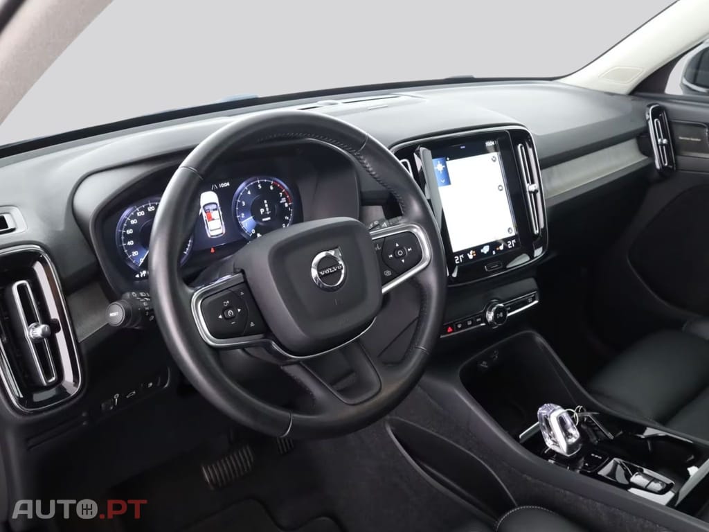 Volvo XC40 T5 RECHARGE INSCRIPTION I.V.A DEDUTIVEL 