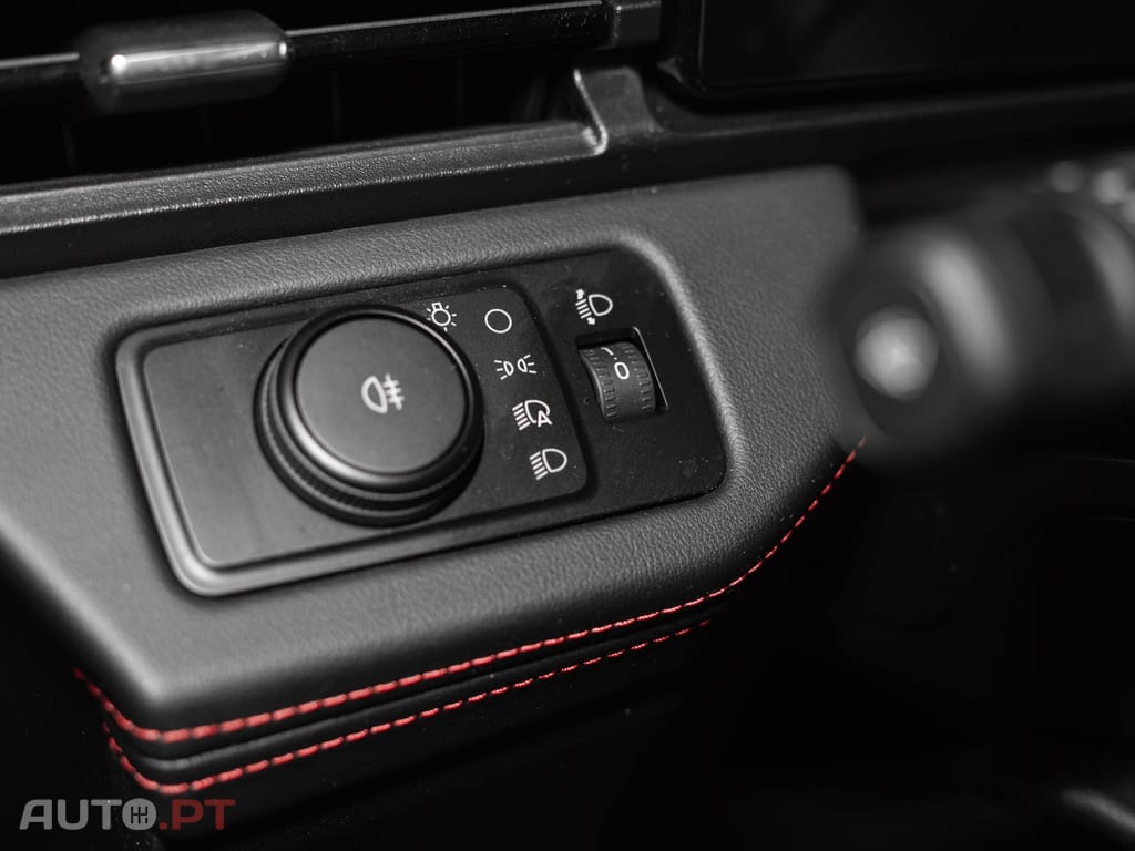 Ford Puma 1.0 EcoBoost MHEV ST-Line