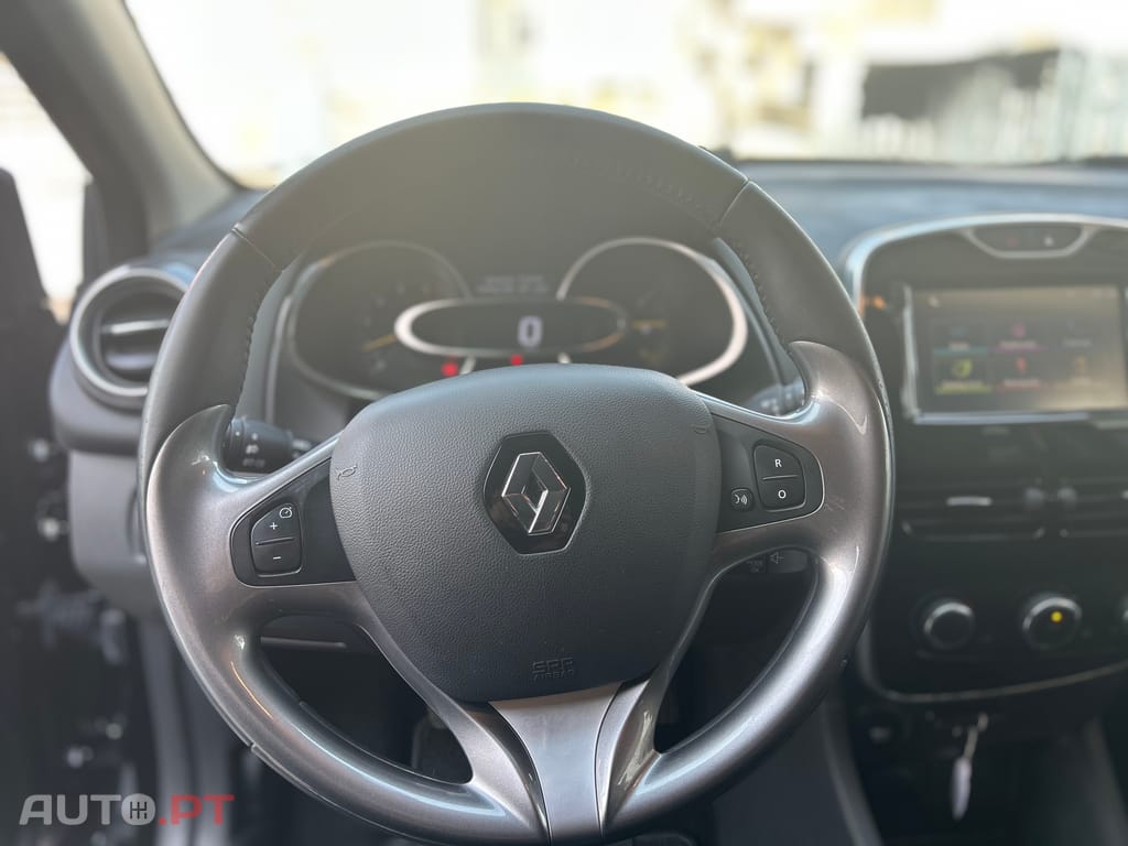 Renault Clio 1.5DCi Limited