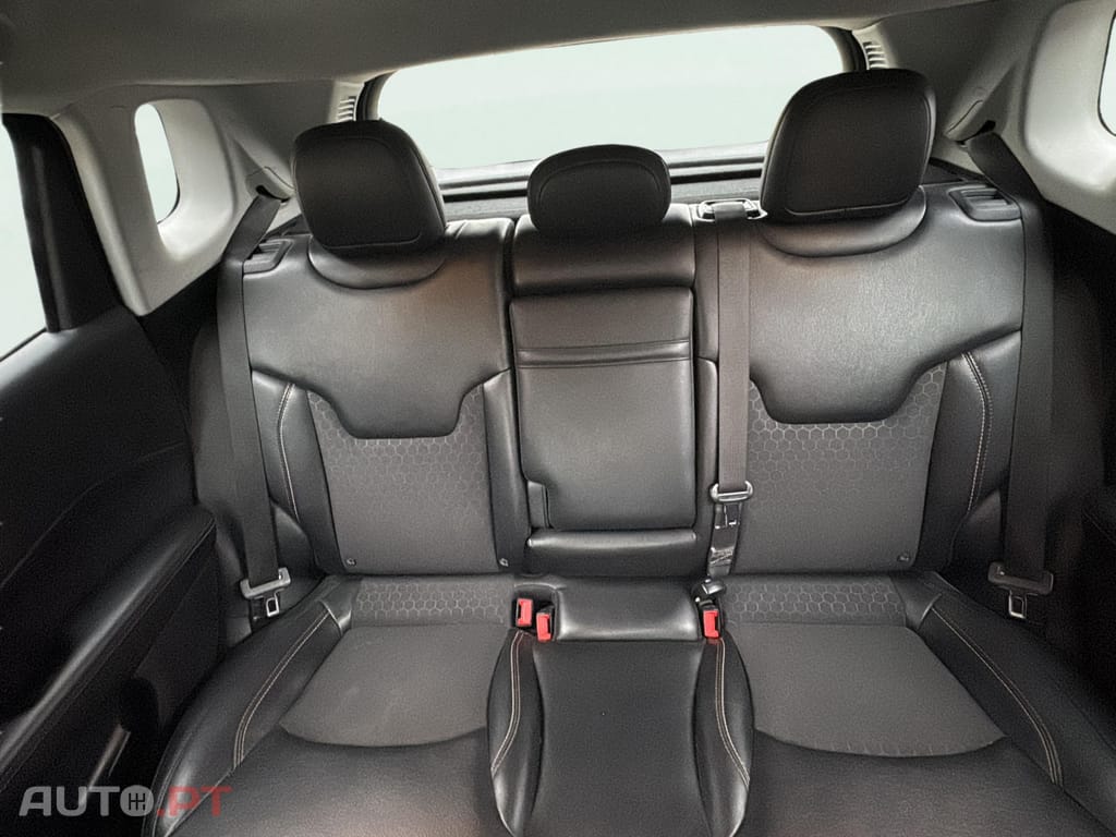 Jeep Compass 1.6 M-Jet Longitude