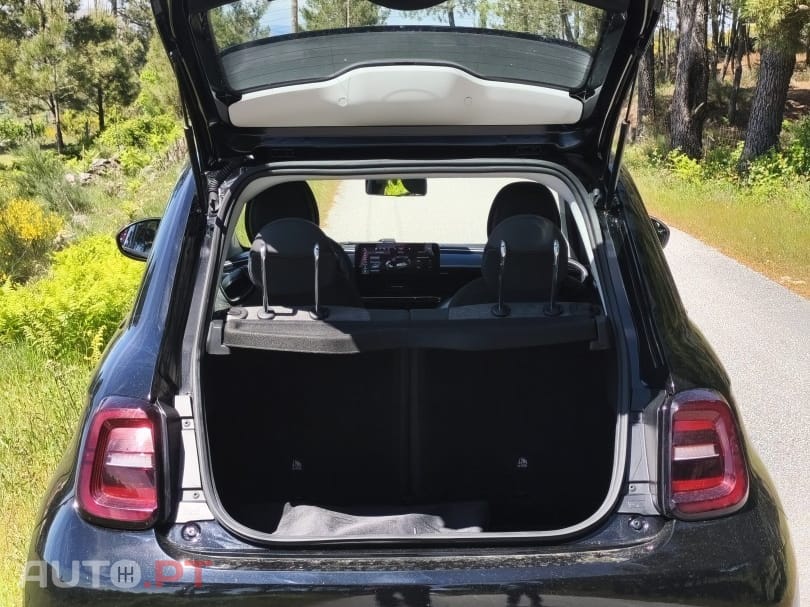 Fiat 500e 42 kWh Icon