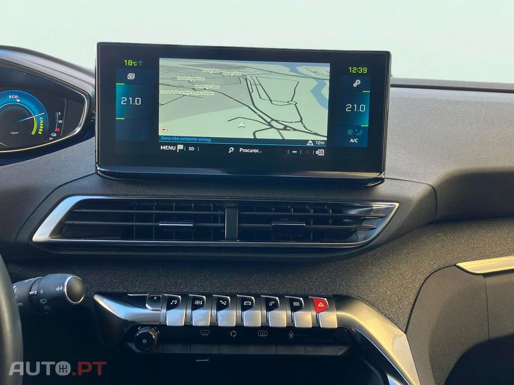 Peugeot 3008 1.6 Hybrid Allure e-EAT8