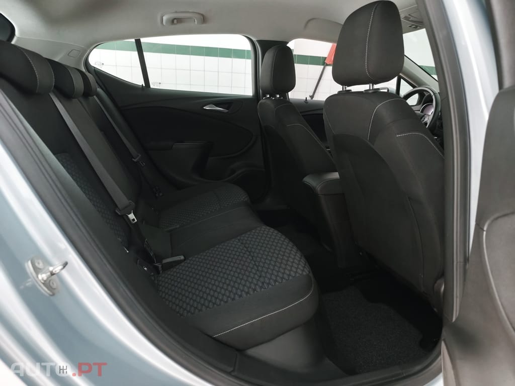 Opel Astra 1.0 Business Edition S/S