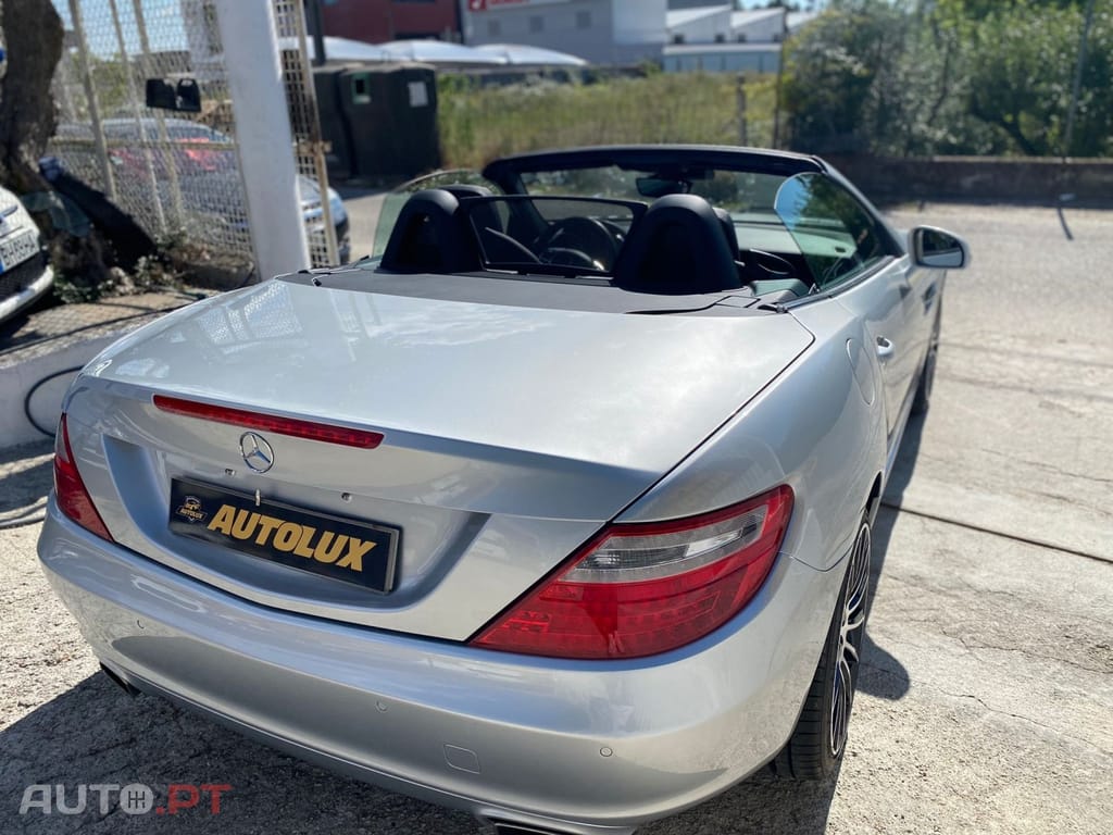 Mercedes-Benz SLK 200 BlueEFFICIENCY Roadster pur