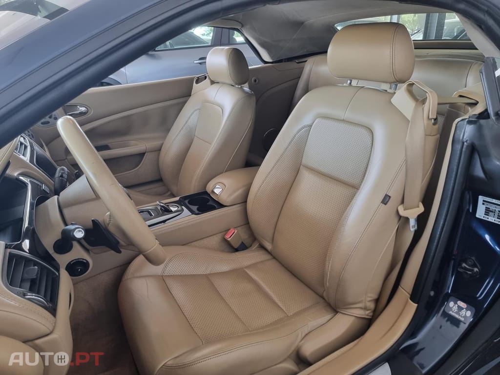 Jaguar XK 4.2 V8