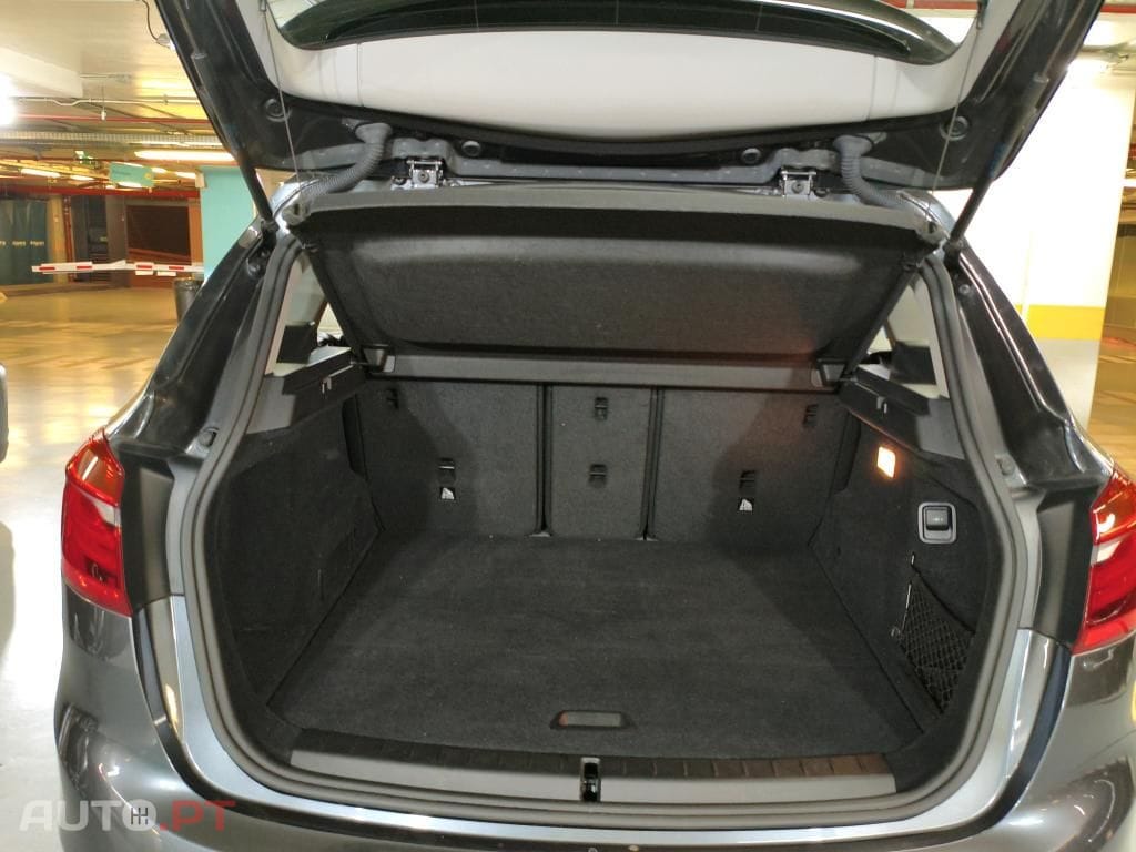 BMW 216 d