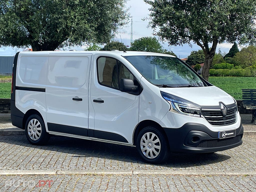 Renault Trafic 2.0 dCi IVA Dedutível