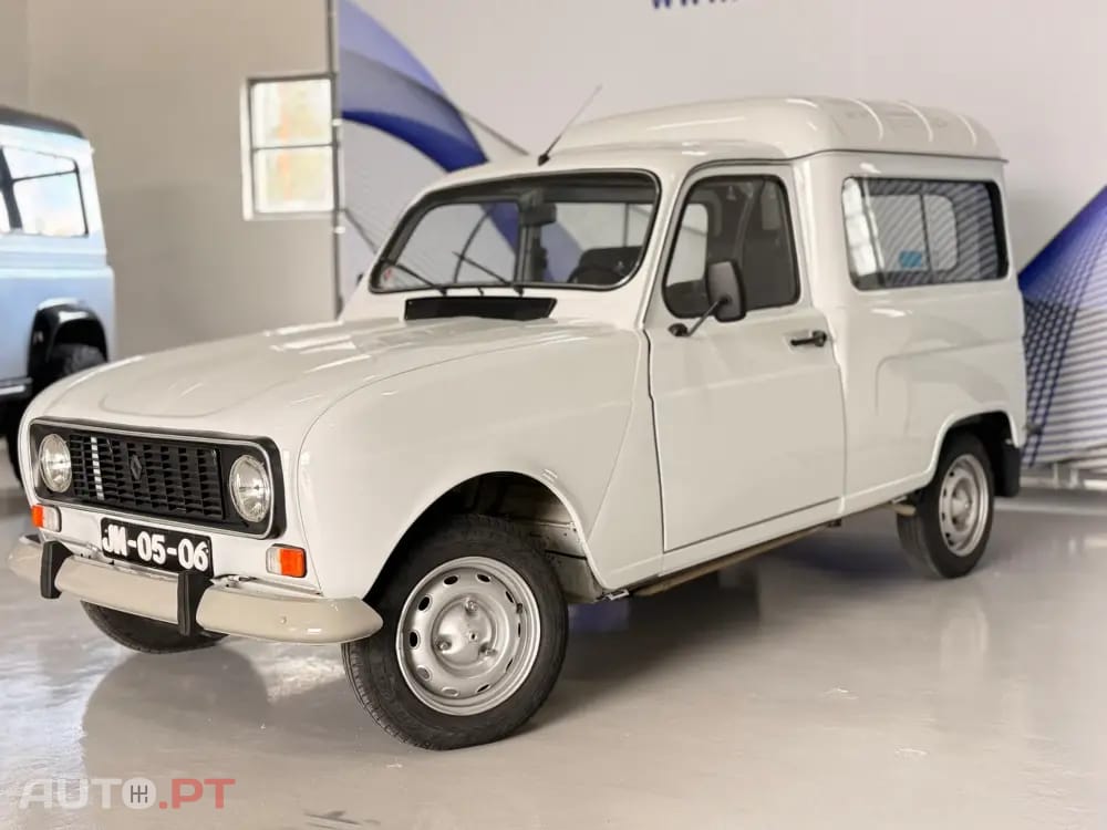Renault 4 4 F