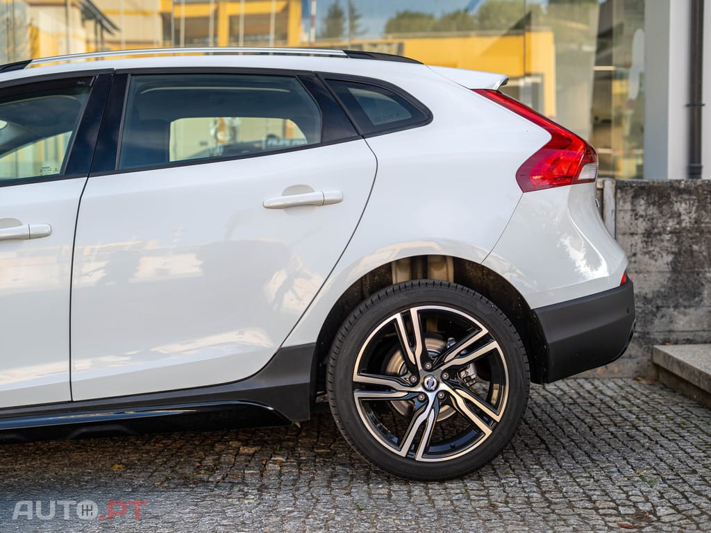 Volvo V40 Cross Country 2.0 D2 Kinetic