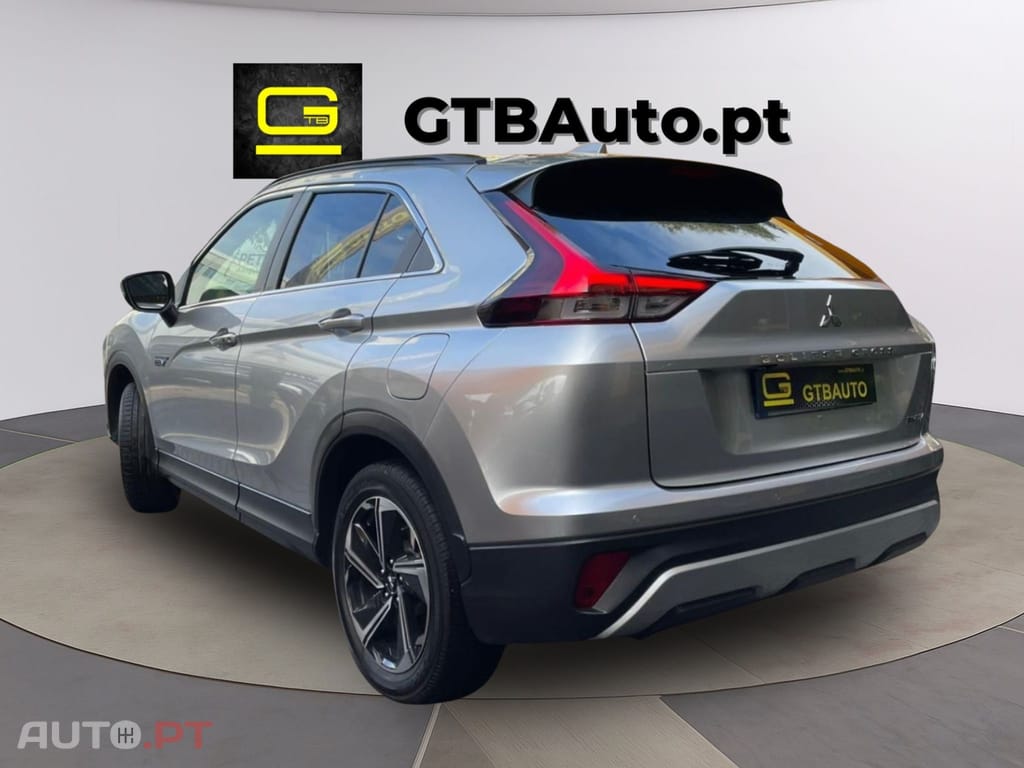 Mitsubishi Eclipse Cross 2.4 Plus Select 4WD hYBRID 
