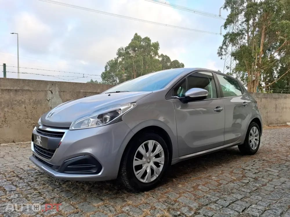 Peugeot 208 1.5 BlueHDi Active