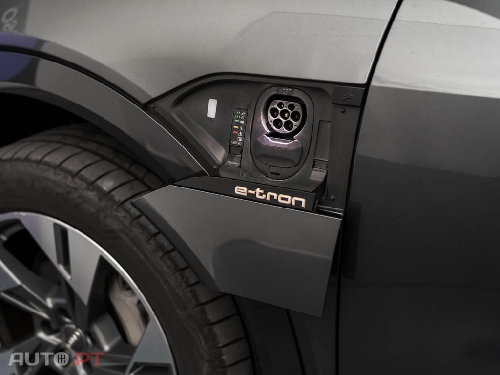 Audi E-Tron 50 quattro S line