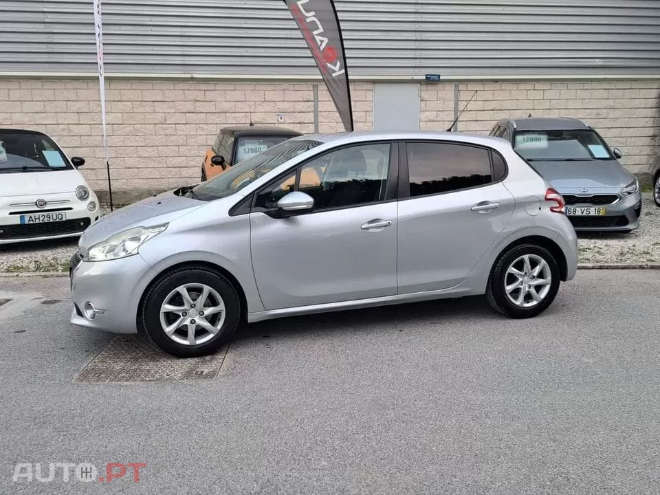 Peugeot 208 1.4 HDi Active