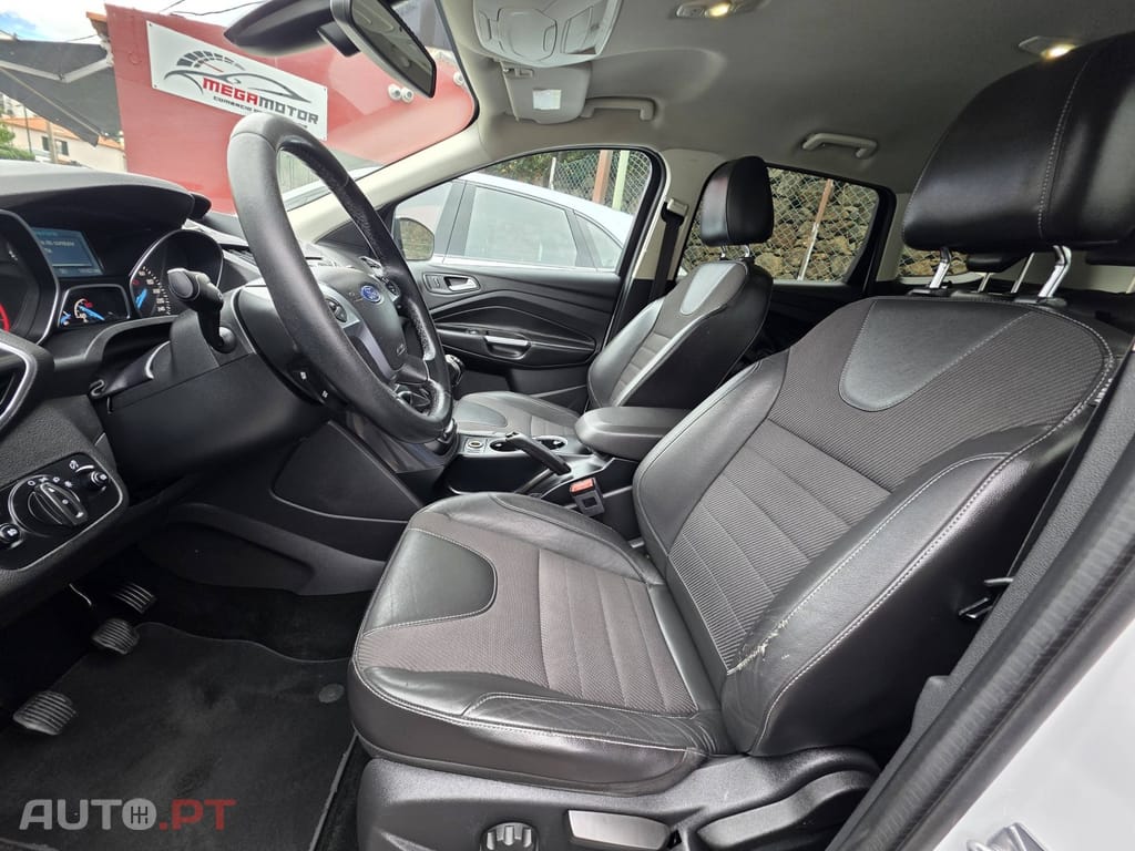 Ford Kuga 2.0 TDCi Titanium