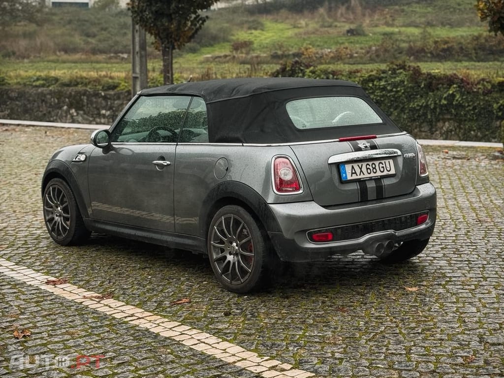 MINI Cabrio Cooper S
