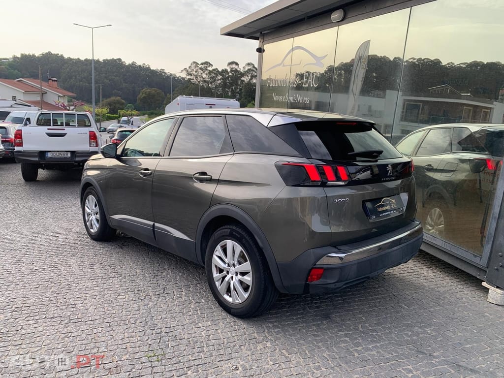 Peugeot 3008 1.5 BlueHDi Active