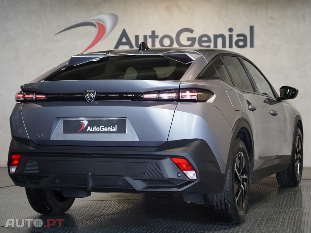 Peugeot 408 1.2 PureTech Allure EAT8