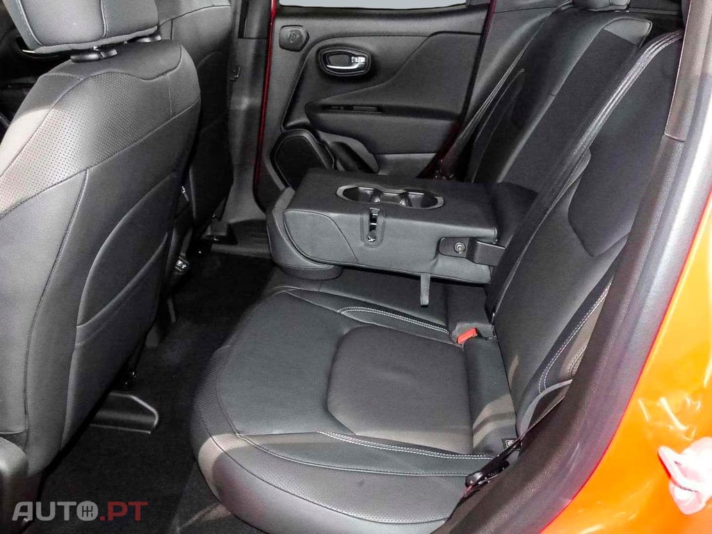 Jeep Renegade I.V.A DEDUTÍVEL  S 4Xe Plug-In Hybrid