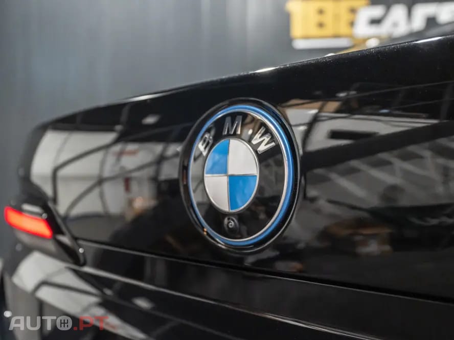 BMW 750 750e xDrive Pack Desportivo M