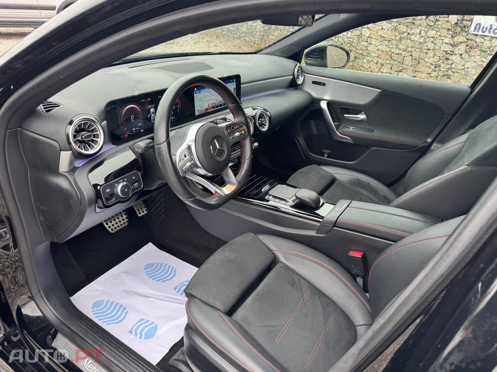 Mercedes-Benz A 250 e AMG Line