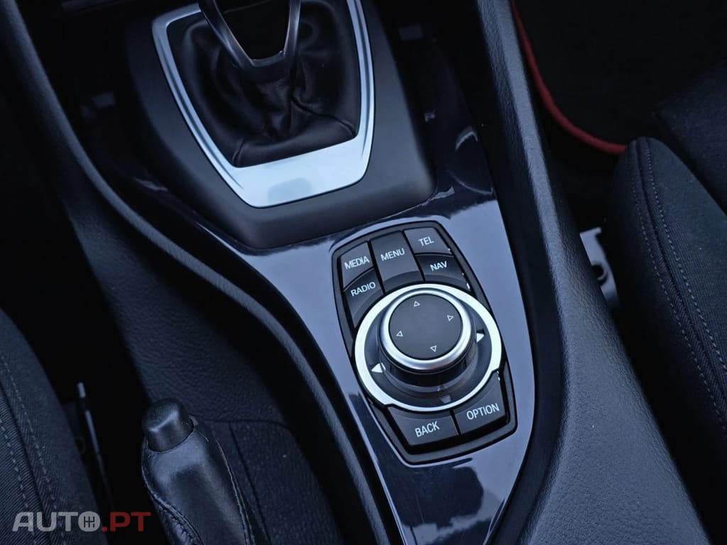 BMW X1 18 d xDrive Auto Line Sport