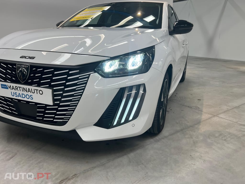 Peugeot 208 1.2 Hybrid Allure e-DCS6