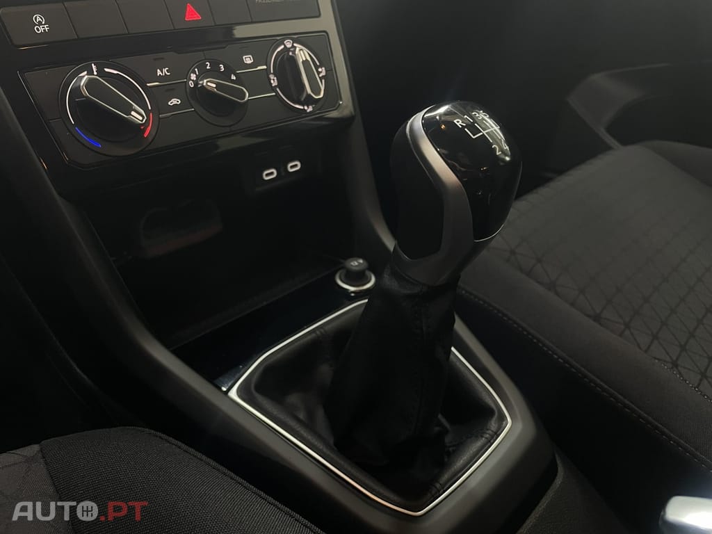 Volkswagen T-Cross 1.0 TSI Life